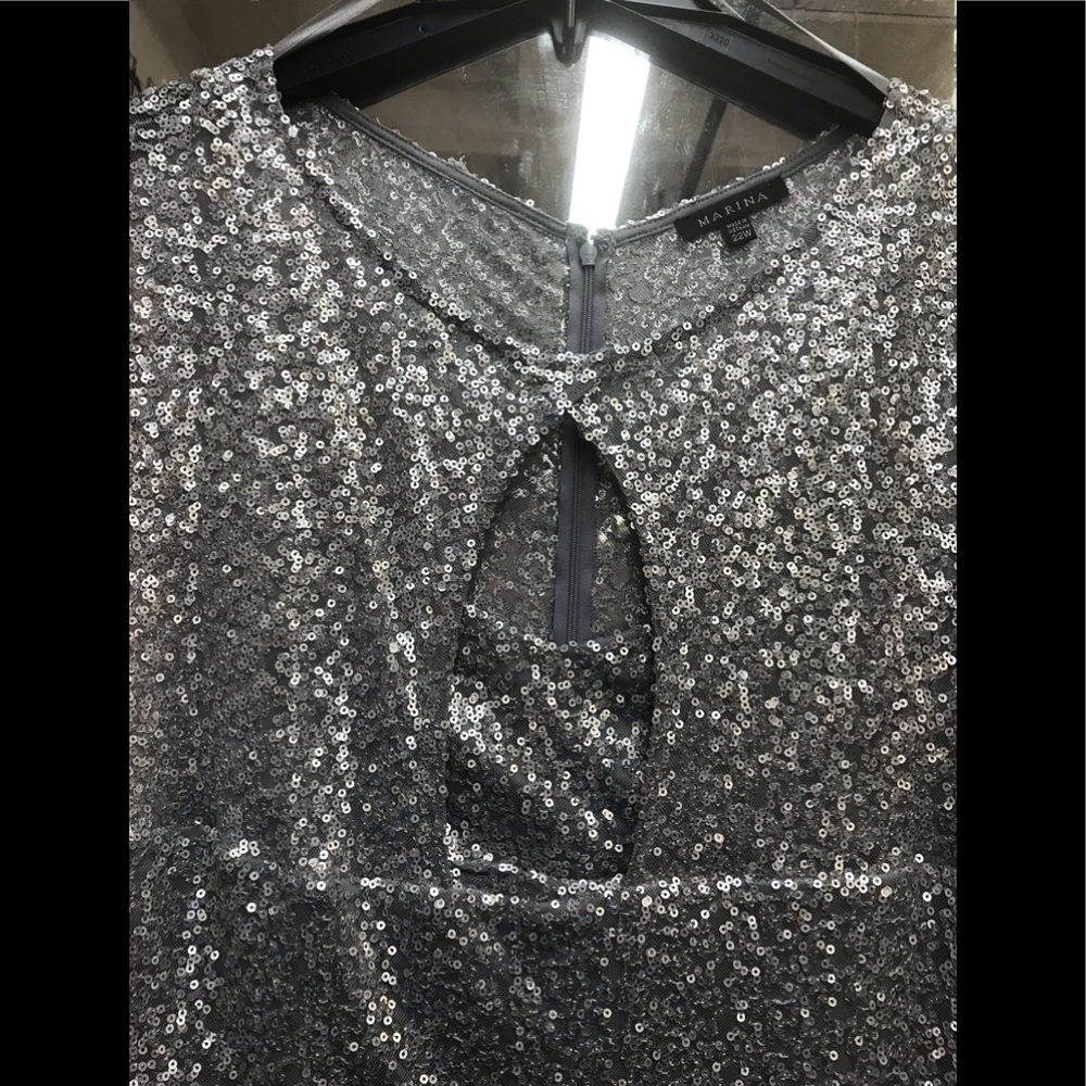 MARINA dress Cutout Sequin Lace Gown Silver,NWT - Picture 8 of 13